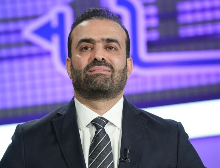 بين بطولة المقاوم وكومبارس المواقف: عندما تصفع الحقيقة زيف الادعاء