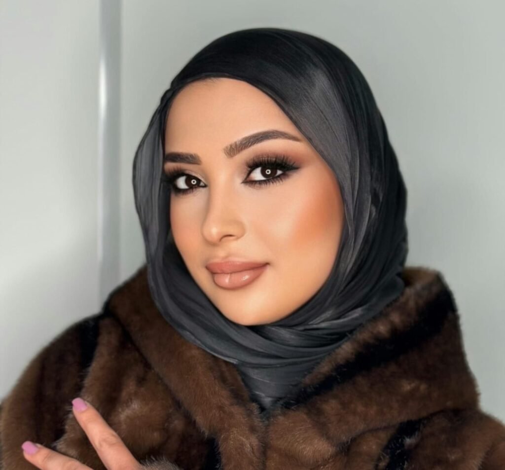 خبيرة التجميل يارا الحاج: أسلوبي ينسجم مع هيفا وهبي ودانييلا رحمة وسيرين عبد النور ويُبرز جمالهنّ بطريقة مميزة!