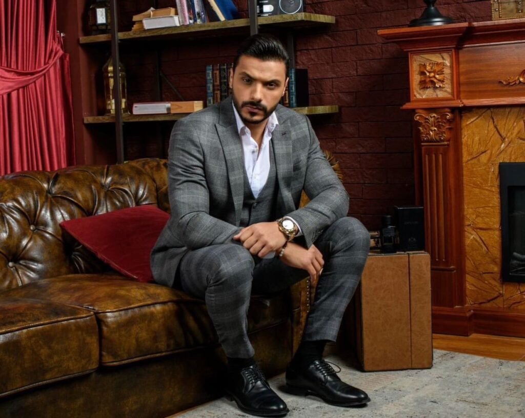 محمد خدام يلفت الأنظار ويشعل مواقع التواصل..هذا ما قام به!