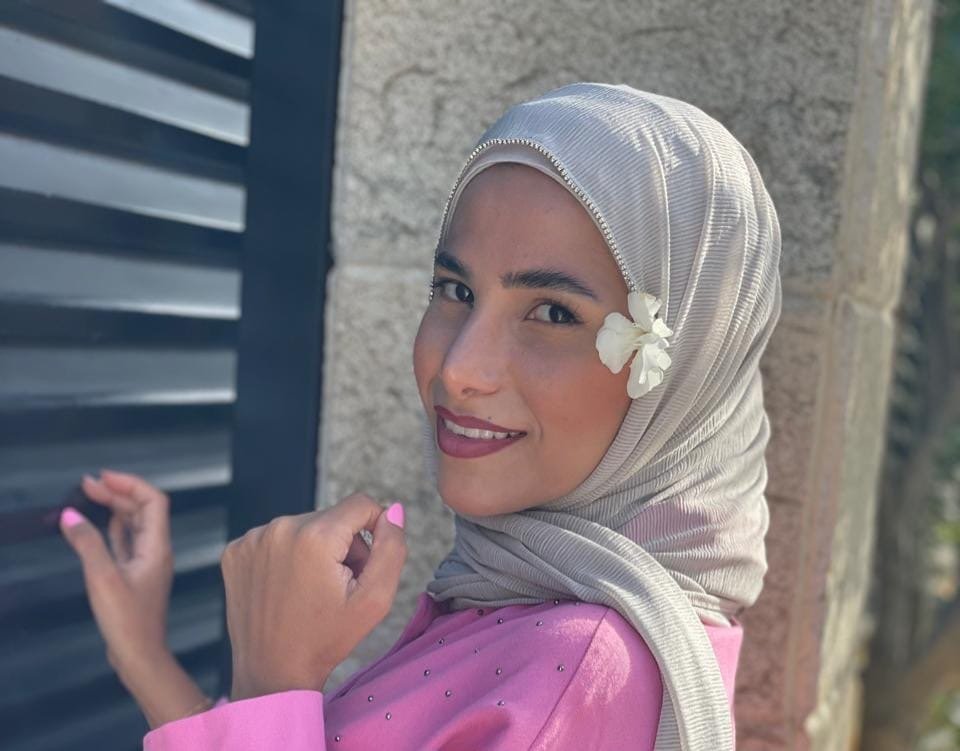 خبيرة التجميل ريم فخري تكشف أحدث صيحات الجمال…من الأظافر والرموش إلى العناية بالبشرة والمساج والحجامة!