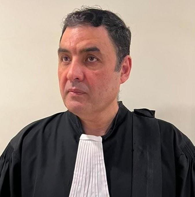 تهنئة المحامي الاستاذ عماد يونس لقيادة الجيش في عيدها