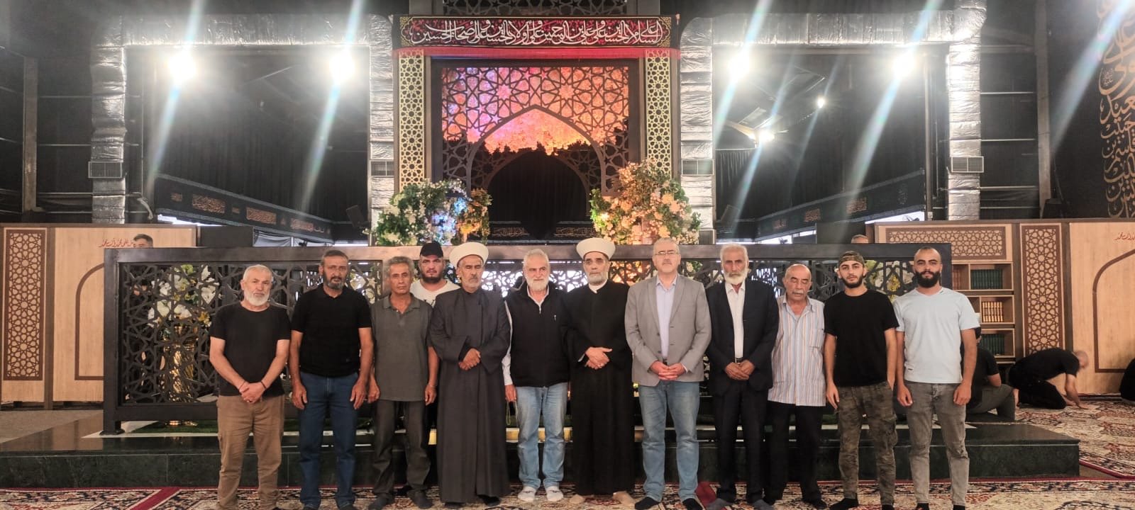 وفد من تيار دعم ثقافة المقاومة بزيارة ضريح الشهيد سماحة السيد حسن نصرالله