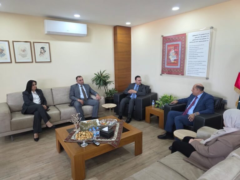 الجامعة الإسلامية في لبنان توقّع مذكرة تفاهم مع بوليتكنيك طلال أبو غزالة العالمية لتعزيز التعاون الأكاديمي والتدريبي